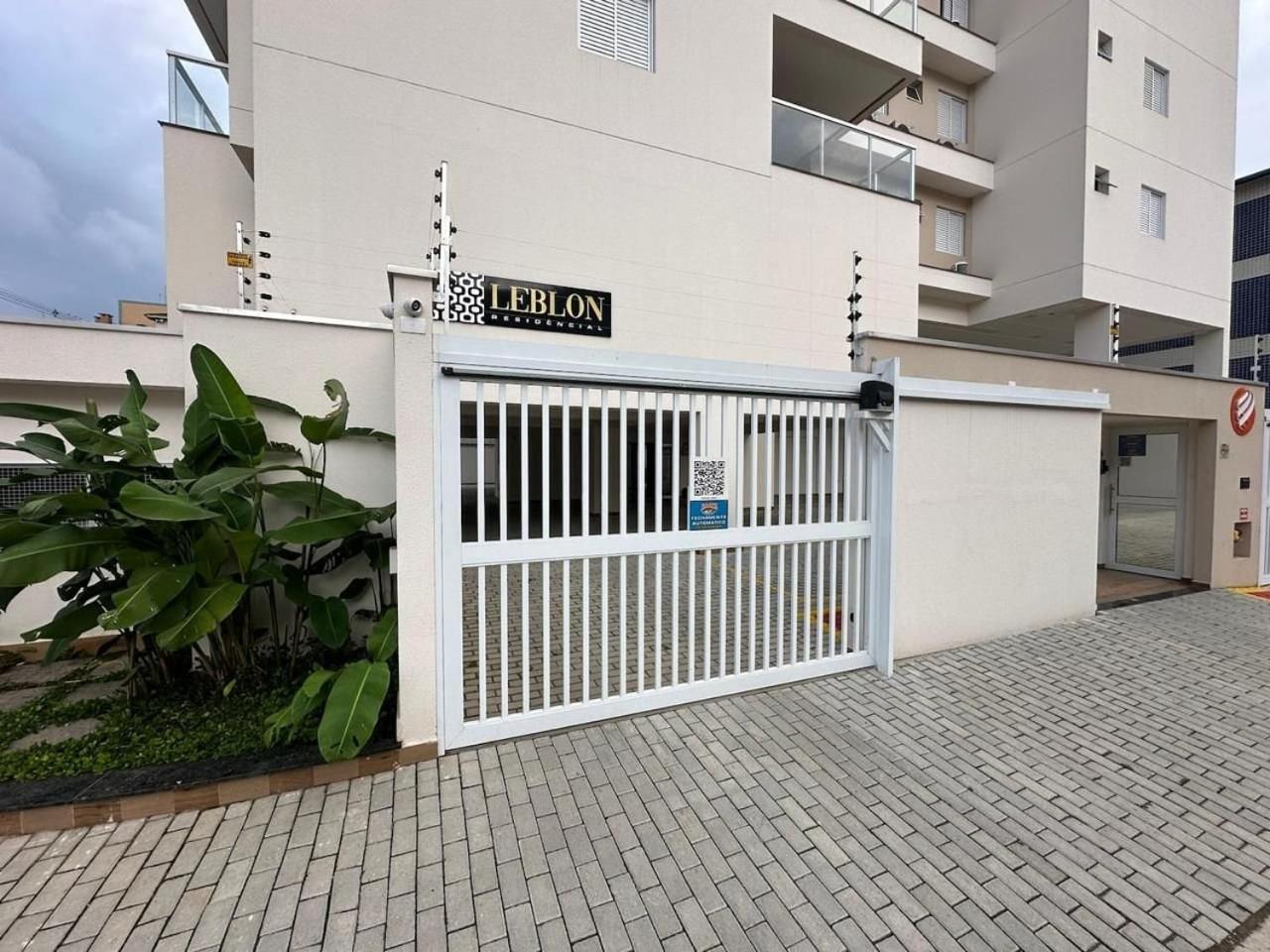 Residencial Leblon - Lw Locacoes Apartamento
